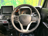 【純正革巻きステアリング】上質な革を使用することで、手にしっかり馴染みとても運転しやすいハンドルです♪
