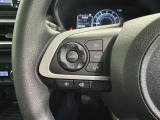ステアリングスイッチ装備!運転しながら手元でオーディオの操作などができます。