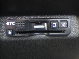 【ETC】便利なETC車載器も装備!高速道路の料金所もスムーズに通過できます。今や必須の装備ですね!お客様用にセットアップをしてのお渡しとなります!