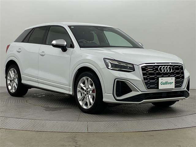 SQ2 2.0 4WD 4WD 本革シート