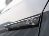 R-Lineならではの専用エクステリア。