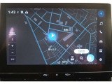 ディスプレイオーディオ(コネクティッドナビ対応)PLUS搭載。T-Connectご契約で2030年7月まで無償で利用できるナビ(期限到来後は有償)と、解約後も利用できる車載ナビが搭載されています。