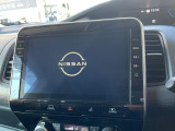 【大画面ナビ】人気の大型10インチナビを装備。存在感のある大画面はインパクト大!ナビ利用時のマップ表示は見やすく、テレビやDVDは臨場感がアップ!いつものドライブがグッと楽しくなります♪