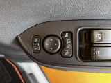 電動格納ミラー、パワーウインドウ