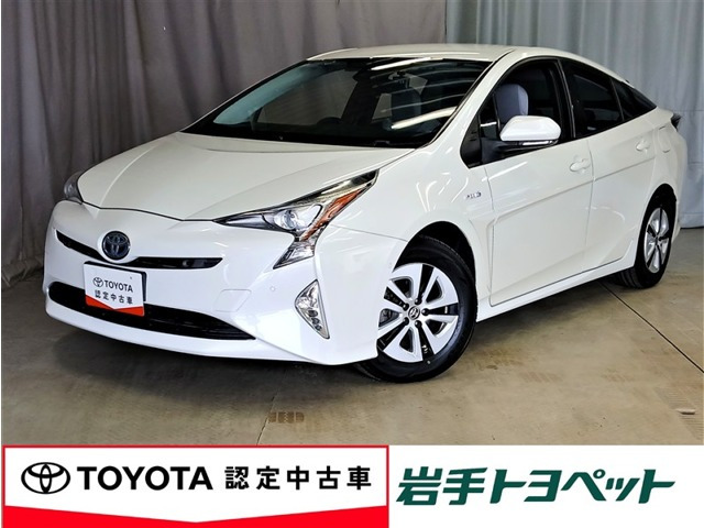 プリウス 1.8 A E-Four 4WD 