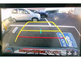 バックガイドモニターで、後方を確認しながら安心して駐車することができます。運転初心者も熟練者も必須の機能ですよ!
