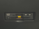 【ETC】高速道路の料金所をストレスなく通過!話題のスポットやサービスエリアに多い「スマートIC」利用時は必須のアイテムです。当店でセットアップを実施、ご納車当日からすぐにご利用いただけます!