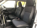 【運転席・助手席】です!実際お座りいただくのが分かりやすいと思いますので,ぜひお気軽にご来店ください♪状態もいいですよ☆