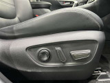 運転席パワーシートで自分に合ったポジションで運転できます