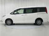 エスクァイア 2.0 Gi 4WD 