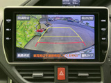 後方確認がしやすいバックモニター付き。狭い道や駐車時も、安全にスムーズな運転をサポートしてくれます。運転に自信がない方にもおすすめです。