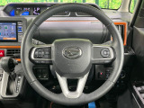 【純正革巻きステアリング】上質な革を使用することで、手にしっかり馴染みとても運転しやすいハンドルです♪