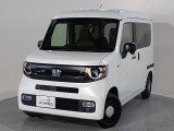 こちらの車両は当社が試乗などで使用していましたデモカーとなります。内外装ともコンディションが良く、走行距離も少なめで、きっちりメンテナンスされています。車検期間もまだたっぷり残っていますよ。