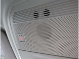静粛性に優れた快適空間と静かな走りを実現。さらにEVモードではモーターのみでの走行でエンジン音や振動を感じさせない走りが楽しめます。