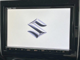 【メーカー純正ナビ】インテリアに溶け込むスタイリッシュな「専用設計」メーカーナビを装備♪視認性や操作性など基本性能にも優れ、より上質なカーライフをお楽しみいただけます。