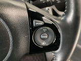 【クルーズコントロール】アクセルペダルを踏まずに一定の車速で走行できますので、高速道路など加減速の少ない道で便利です♪長距離ドライブの疲れを軽減してくれる、嬉しい装備ですよね♪