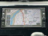 使いやすい位置に配置されたオーディオ周り。運転中でも直感的に操作できます。快適なドライブを音楽とともに楽しめますよ。