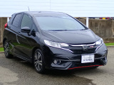 ●ホンダU-Selectだから出来る安心のお約束●2.納車整備一式(法定12ヶ月点検)いたします。エンジンオイル交換!オイルフィルター交換!ワイパーゴム交換!キーレス電池交換!