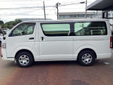 カープレシャスではご納車後もお客様に安心しておクルマにお乗り頂くため、【2か月又は2,000km】の保証をお付けしております!当社は保証金額をお支払い総額に含ませていただいております!