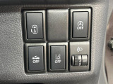 【パワースライドドア】スマートキーや運転席のスイッチでスライドドアの開閉が可能♪電動だから力を入れてドアを開ける必要が無く、小さいお子様でも、重い荷物を持っている時もラクに開け閉めできます♪