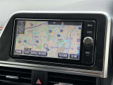 いまや必須装備「ナビゲーション」搭載!知らない場所に、スイスイッとドライブ。なんて便利な機能でしょうか?もう、これなしではハンドルを握れませんね!でも、運転中の操作は危険ですのでご注意ですね♪