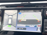 【アラウンドビューモニター】専用のカメラにより、上から見下ろしたような視点で360度クルマの周囲を確認することができます☆縦列駐車や幅寄せ時に活躍してくれます♪