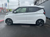 メーカー系ディーラーの中古車なので、ワイド保証{1年間走行距離無制限}日本全国の日産のお店でアフターサービスが受けられます。