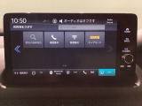 純正スマートナビとバックカメラ付☆bluetoothオーディオでドライブも好きな音楽を聴いて楽しめます。TV視聴も可能です☆