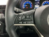 【ステアリングスイッチ】運転中に前方から目線をそらすことなくオーディオ等の操作が可能な便利機能!安心&快適なドライブを演出してくれます。