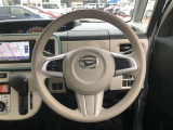 ハンドルは、車を運転する上で、ずっと握っている重要なパーツです。 手にフィットする物が、いいですよね♪