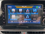 日産純正9インチメモリーナビ(MJ321D-L)装備、DVD再生やCD録音やBluetooth通信など充実したAV機能とスマホアプリ連動に対応した高機能ナビ。
