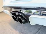 お車でお越しの方は、新御堂筋に面しておりアクセスが便利です。新名神「箕面とどろみIC」や名神「吹田IC」など、各方面の主要道路からスムーズにご来店いただける、お車でもアクセスしやすい好立地です。