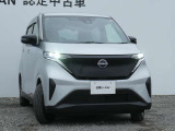 LEDヘッドライトです。ハイビームアシスト・ヘッドランプをハイビームにして走行中、前方の対向車や先行車がいたり、明るい場所を走行すると自動でロービームになります。