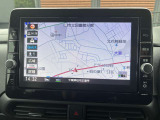 多機能ナビゲーションがあなたをしっかり目的地までサポートします。スマホのナビとは自車位置精度が違います。純正ナビなら保証も対象で安心です。