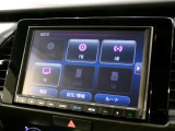 CD、DVD、Bluetooth、AM、FM、AUX、スマートフォン接続ができます。