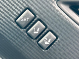 【メモリー機能付きパワーシート】ドライバーごとに設定したシート位置を記憶して、ボタン一つで切り替えできる便利な機能!運転する方が複数名いらっしゃるご家庭におすすめです♪
