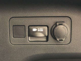 非常時やキャンプで役立つ1500W対応AC100V電源コンセントです。