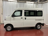【スマートアシスト搭載車】 衝突回避支援ブレーキ機能(対車両・歩行者)、衝突警報機能(対車両・対歩行者)、誤発信抑制制御機能などの機能で安全な運転をサポートします。
