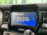【大画面ナビ】人気の大型8インチナビを装備。存在感のある大画面はインパクト大!ナビ利用時のマップ表示は見やすく、テレビやDVDは臨場感がアップ!いつものドライブがグッと楽しくなります♪
