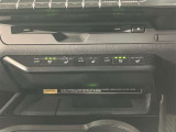 エアコンとエアシート&ヒーターのスイッチ部です。