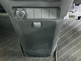 店舗にて現車の確認もいただけますので、お電話で在庫のご確認の上是非ご来店くださいませ。