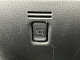 視認性の高いメーターで、運転に必要な情報を的確に把握できます。直感的な操作で、運転に集中できる環境です。安全運転をサポートします。