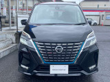 店頭にお越し頂きますと、これから販売前のお車も拝見することが出来ます。タイミングが良ければ予想外の車両が見つかるかもしれません☆☆☆