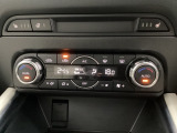 Bluetoothに接続することで、スマートフォンに入っている音楽アプリを車内で楽しめたり、通話が出来ます♪