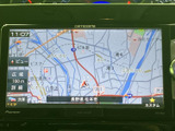 使いやすいナビゲーションシステムで、目的地までスムーズに案内。快適なドライブをサポートするオーディオも搭載しています。