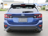SUBARUは安心安全をご提供するため視界の良さにこだわった車作り。後方視界も良好です。