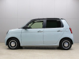 ボディクリーニング後、愛車をピカピカの状態へ保護する『ボディコーティング』をおススメです。 水垢が付きにくくなり、汚れもおとしやすいので、愛車のお手入れが楽になります。 愛車の綺麗を保ちたい方に♪