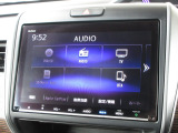 ナビゲーションは純正9インチメモリーナビ(VXM-237VFNi)を装着しております。AM、FM、CD、DVD再生、Bluetooth、音楽録音再生、フルセグTVがご使用いただけます。