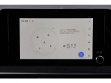 【ディスプレイオーディオ 】 ディスプレイに、オーディオ機能とスマホ連携機能を搭載。*DVD/CDデッキは搭載されていません。