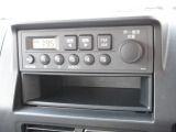 オーディオは純正AM/FMラジオです。ご休憩の時も楽しくなりますね!